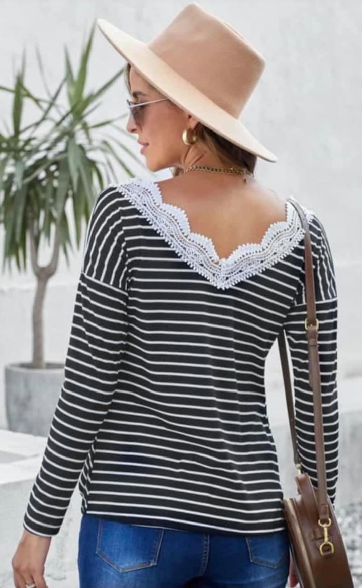 Knotted up Striped Long Sleeve Top with Lace Trim