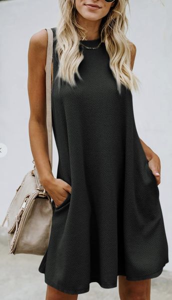Sleeveless Dress with Criss cross back