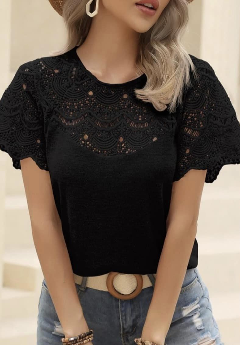 Crochet Detail Short Sleeve Top