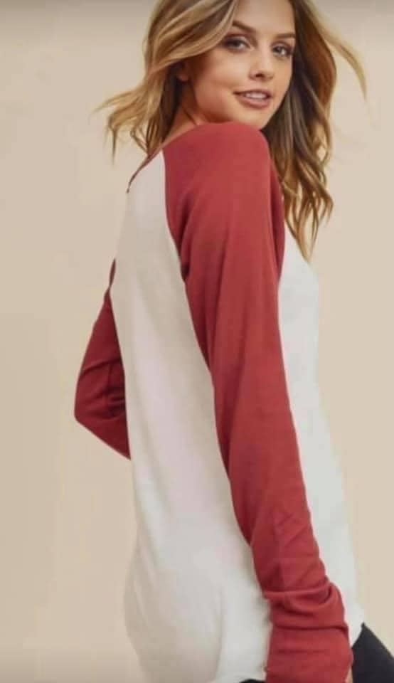 Thumbhole Baseball Style Thermal Top