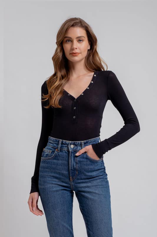 Long Sleeve Stretchy Thermal Buttons