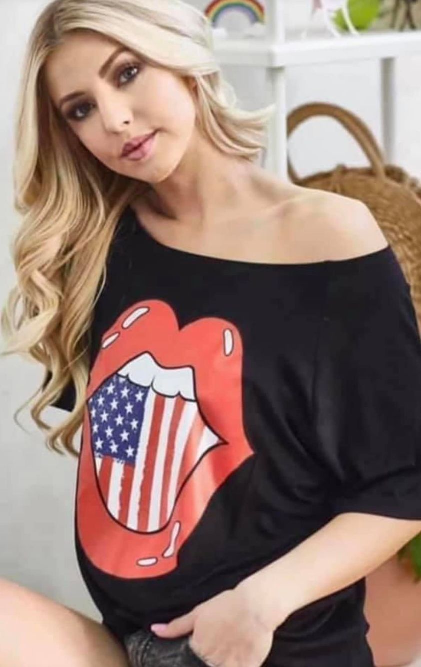 Short  Sleeve Graphic America Flag Lips