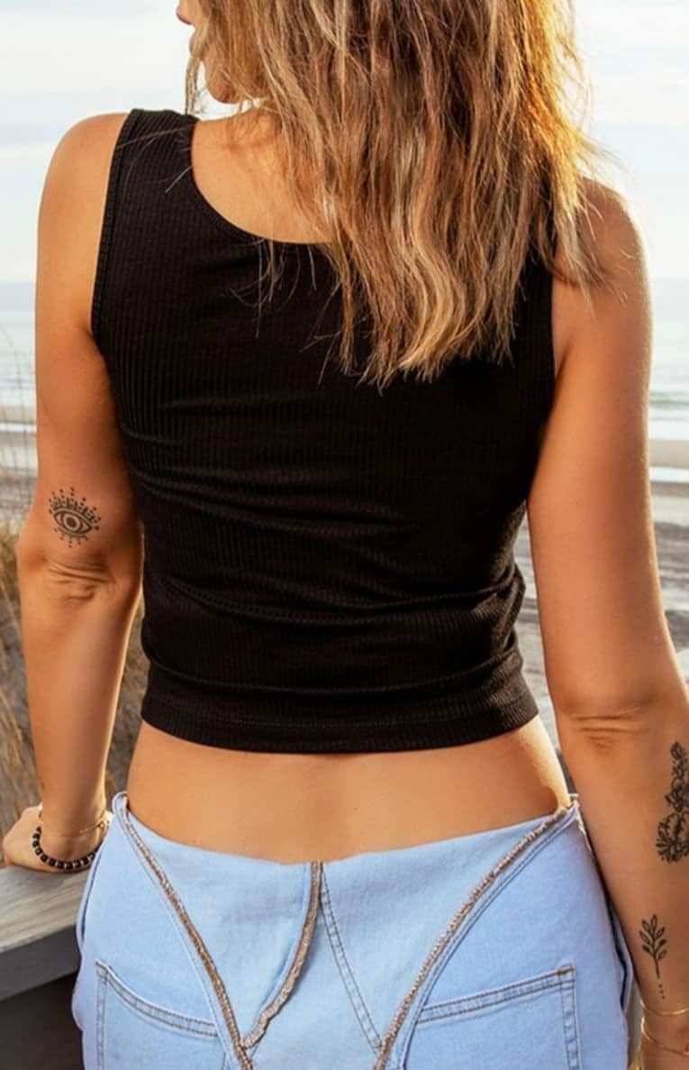 Sleevless Rib Knit Crop top with Drawstring Detail