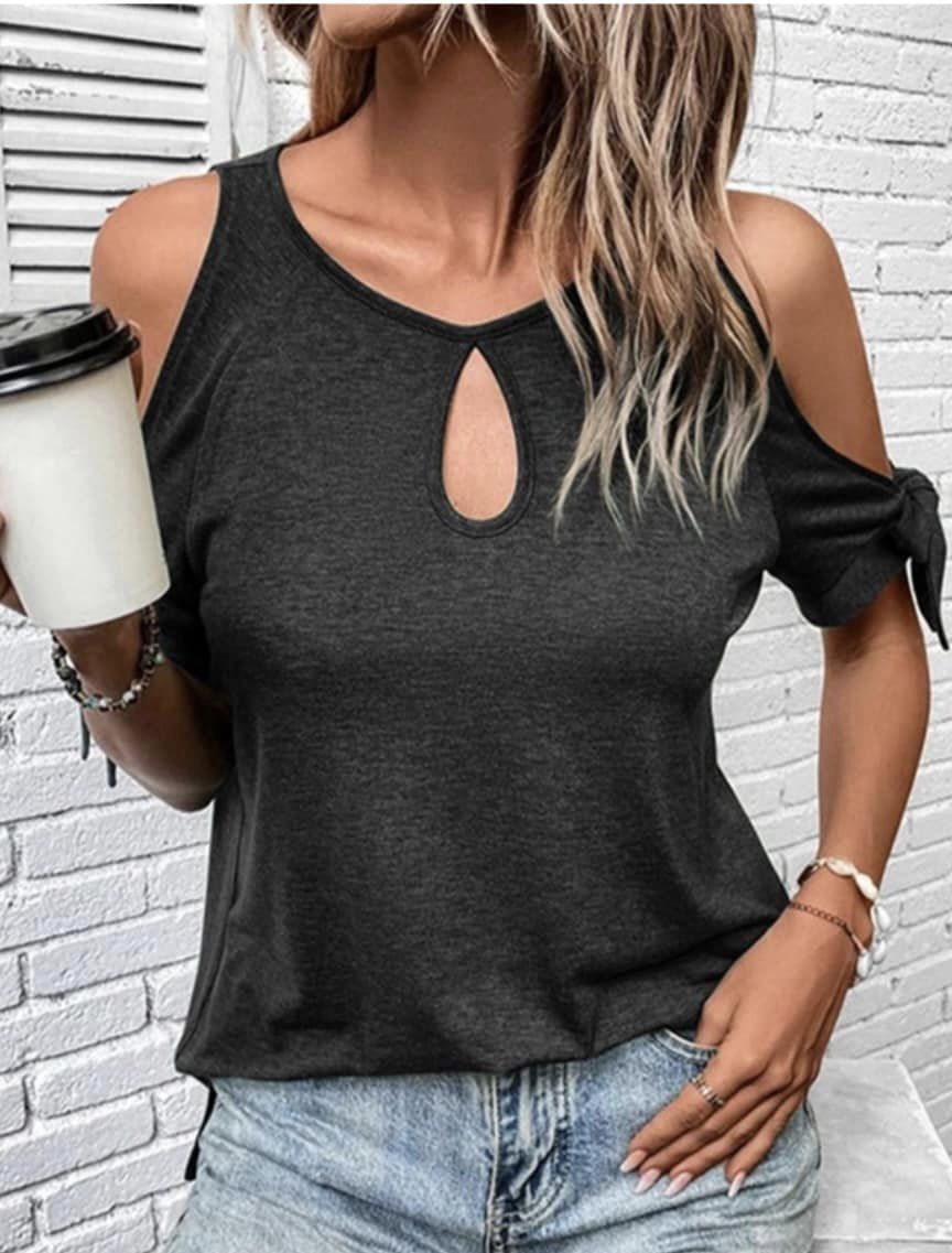 Knotted Short Sleeve Top